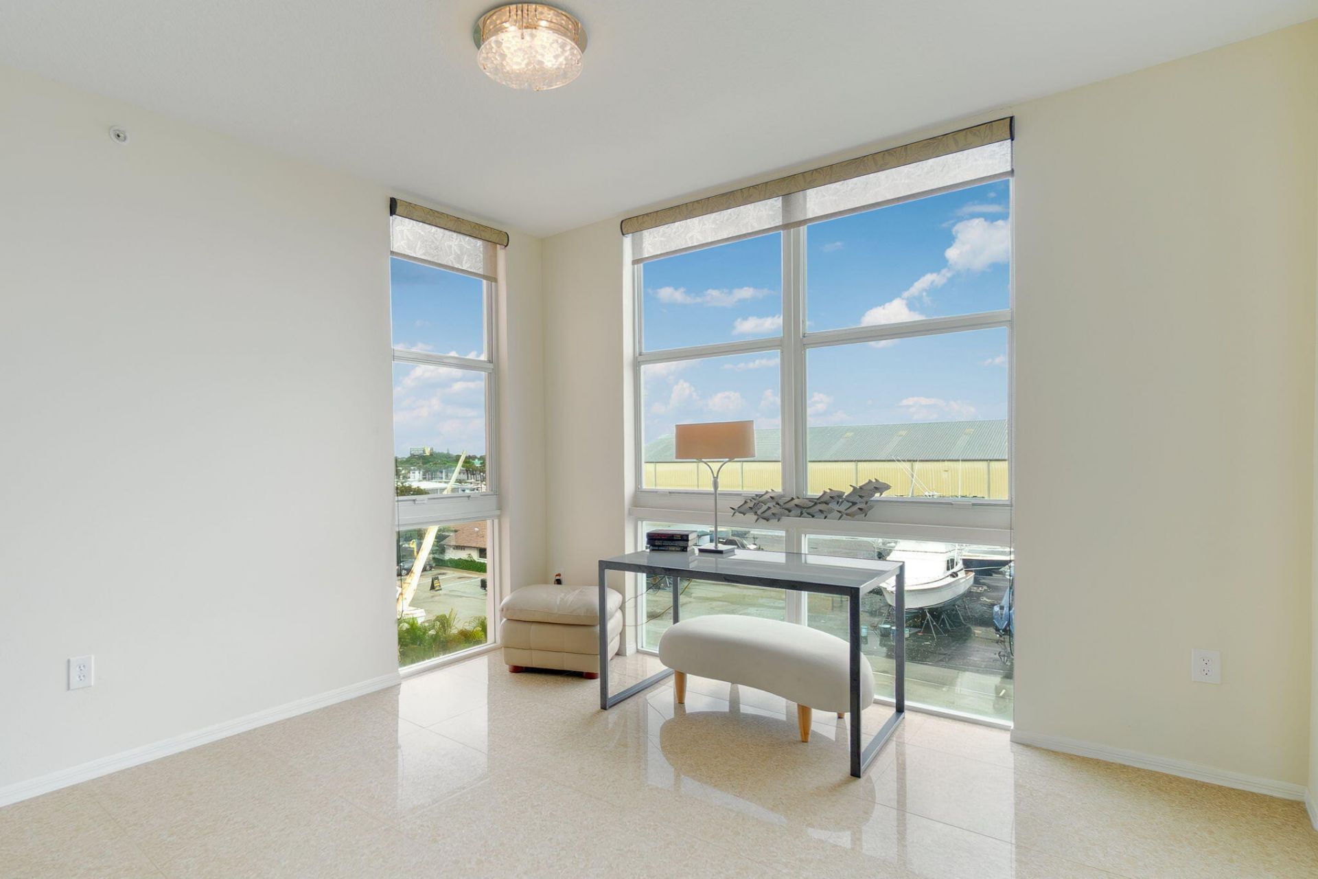 806 E Windward Way, Unit 405, Lantana, FL 33462 Photo