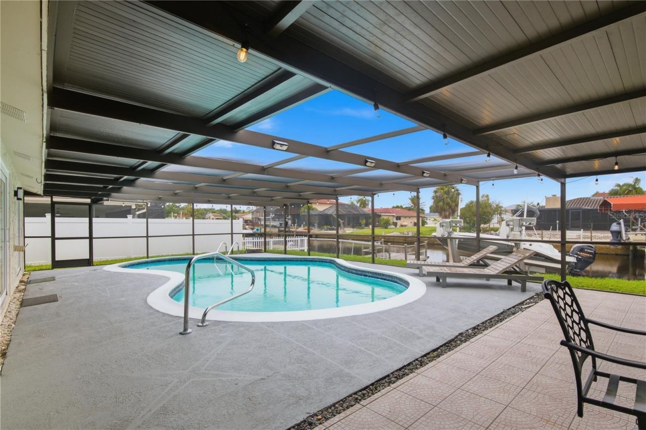 9911 Island Harbor Drive , Port Richey, FL 34668 Photo