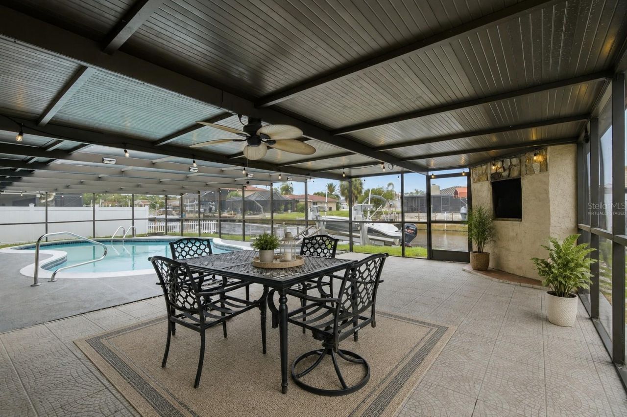 9911 Island Harbor Drive , Port Richey, FL 34668 Photo