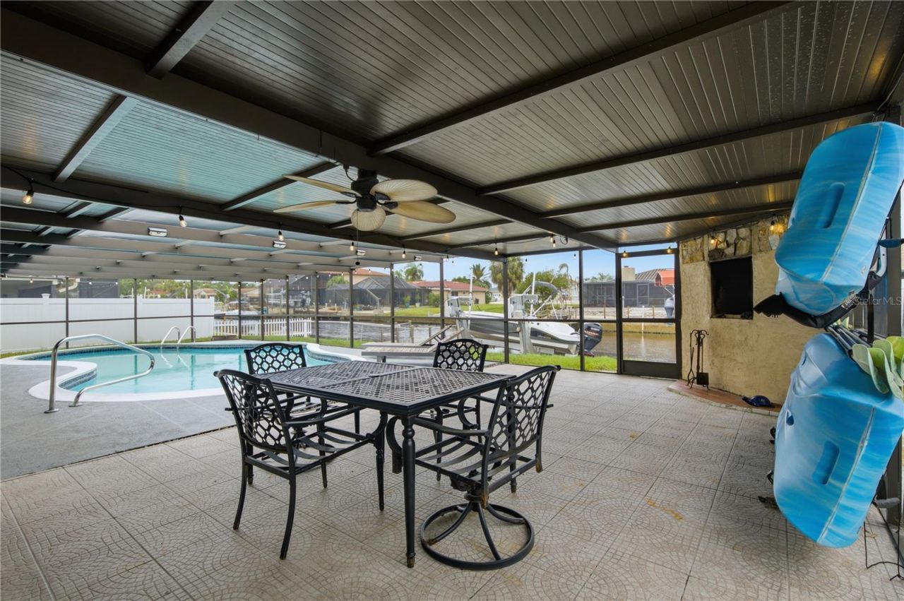 9911 Island Harbor Drive , Port Richey, FL 34668 Photo