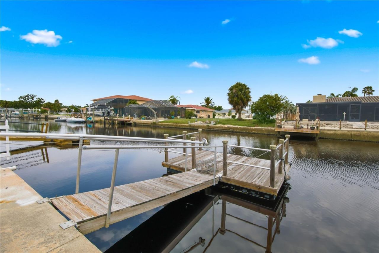 9911 Island Harbor Drive , Port Richey, FL 34668 Photo