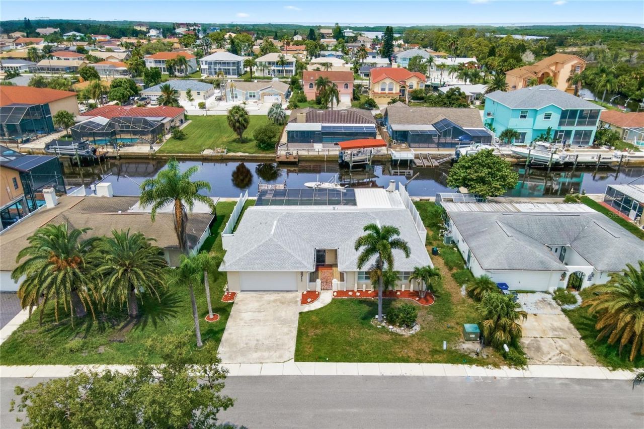 9911 Island Harbor Drive , Port Richey, FL 34668 Photo