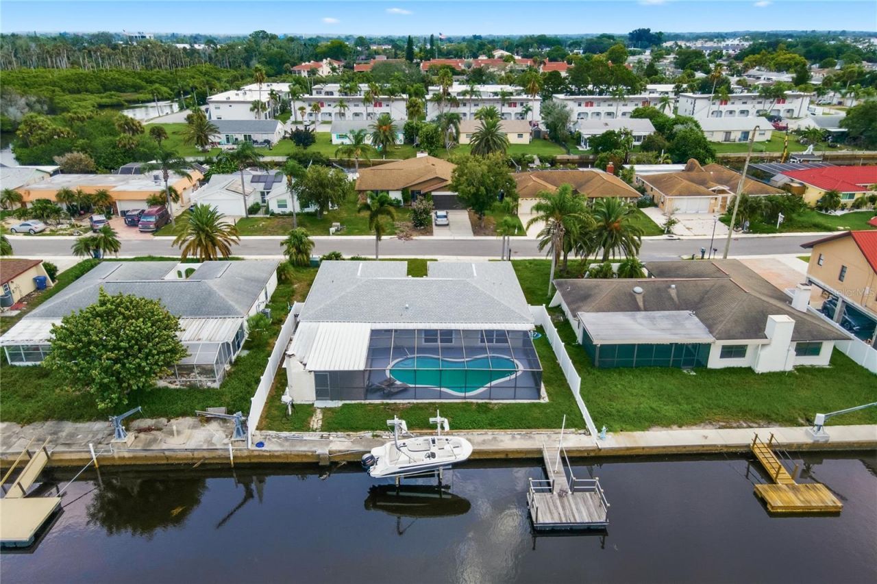 9911 Island Harbor Drive , Port Richey, FL 34668 Photo