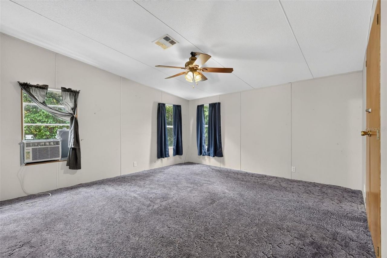 20241 Saltsdale Road , Umatilla, FL 32784 Photo