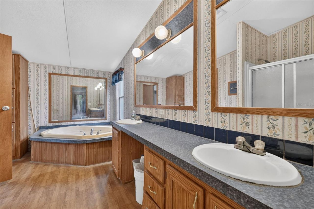 20241 Saltsdale Road , Umatilla, FL 32784 Photo