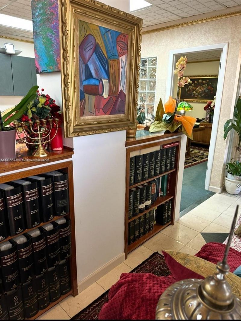 420 S Dixie Hwy , Unit 2A2, Coral Gables, FL 33146 Photo