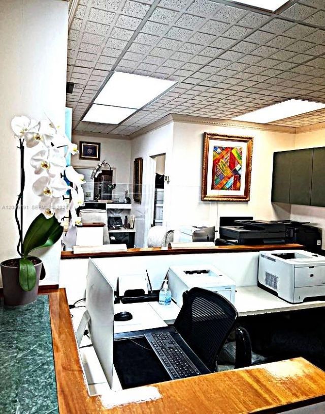 420 S Dixie Hwy , Unit 2A2, Coral Gables, FL 33146 Photo