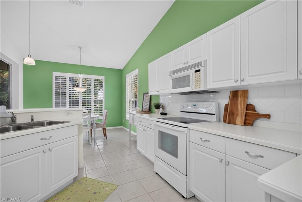 15161 Royal Windsor Ln, Unit 2601, Fort Myers, FL 33919 Photo