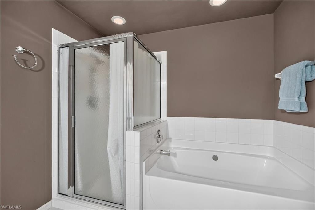 15161 Royal Windsor Ln, Unit 2601, Fort Myers, FL 33919 Photo