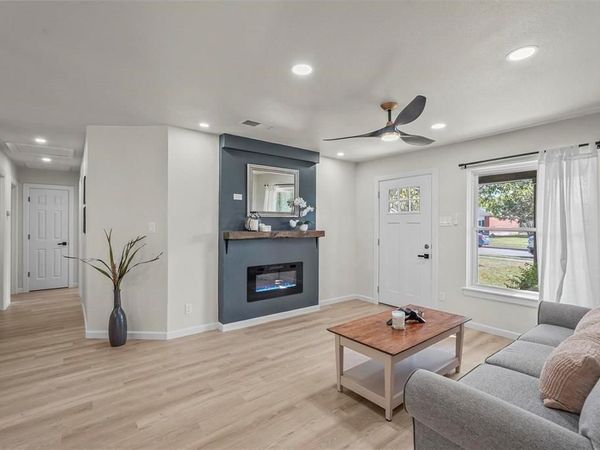 434 Marilu Street, Richardson, TX 75080