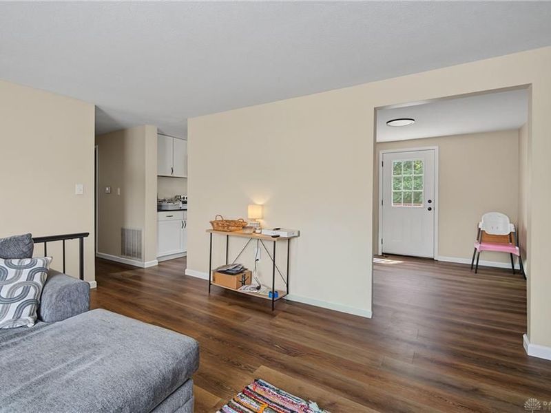 2253 Wienburg Drive, West Carrollton, OH 45439 Photo 10