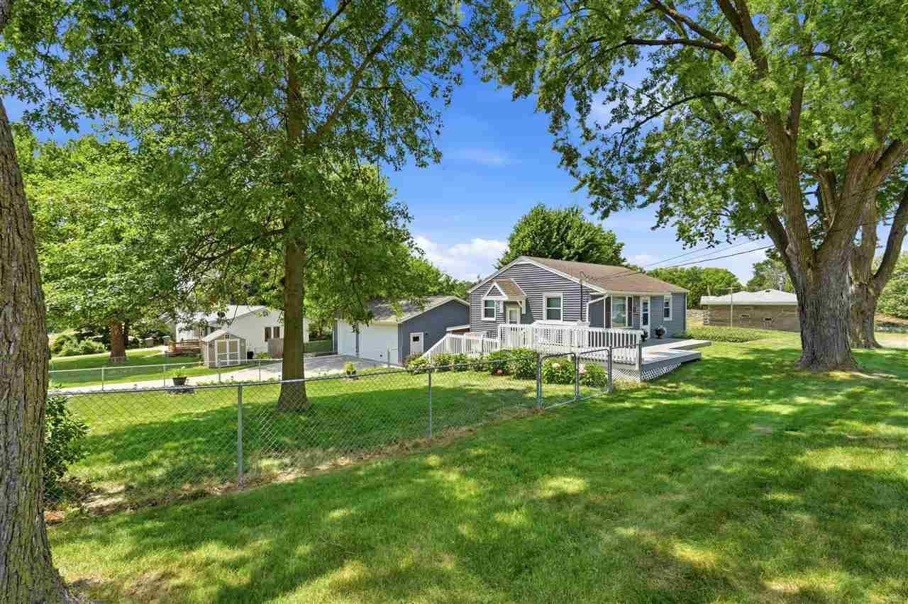 61 29th Avenue Sw, Cedar Rapids, IA 52404 Main Photo