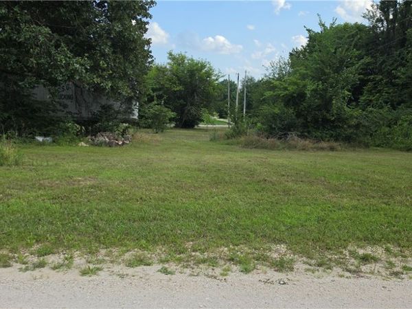 12738 Richardson Road , Farmington, AR 72730