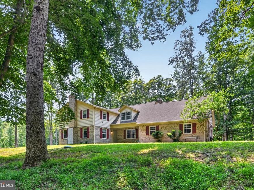 7075 Wood Glen Drive, Hughesville, MD 20637 Main Photo