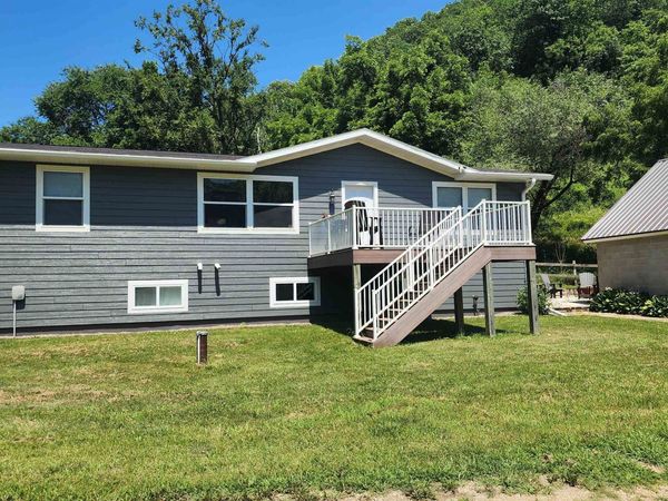 41180 Sleepy Valley Lane, Boscobel, WI 53805