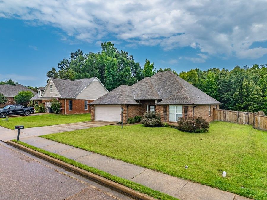 Property Image 37