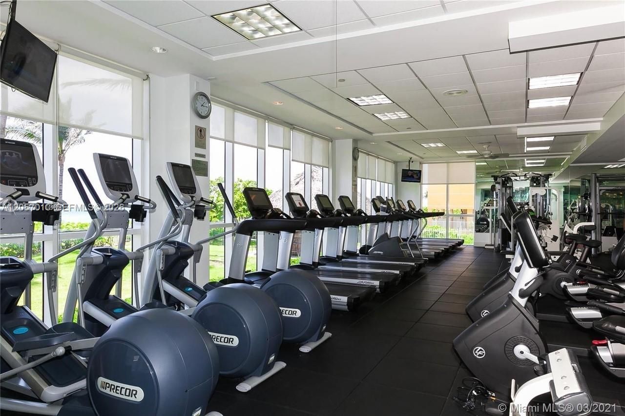 16400 Collins Ave , Unit 1942, Sunny Isles Beach, FL 33160 Photo