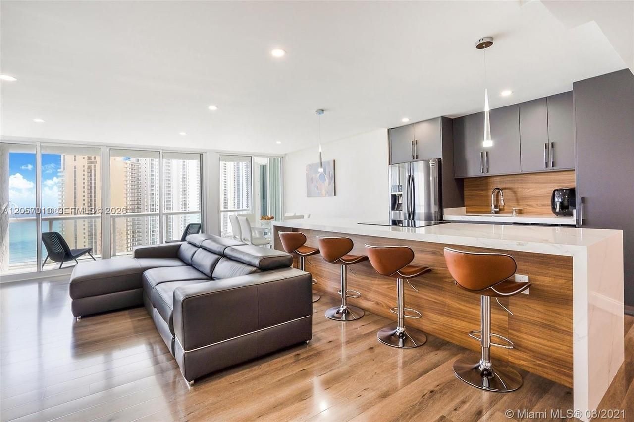 16400 Collins Ave , Unit 1942, Sunny Isles Beach, FL 33160 Photo