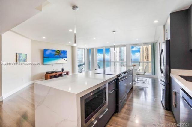 16400 Collins Ave , Unit 1942, Sunny Isles Beach, FL 33160 Photo