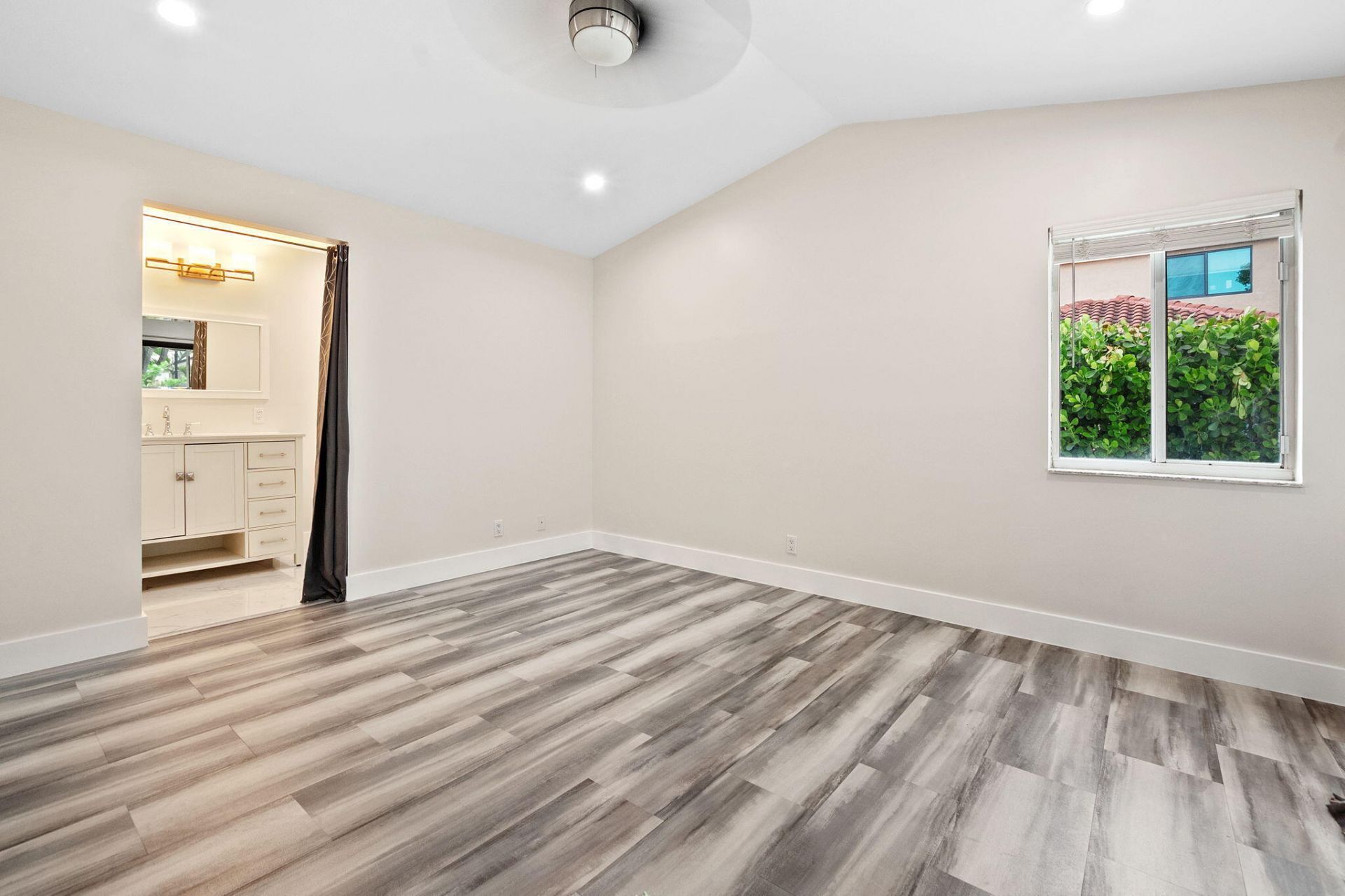 4498 Dogwood Circle, Weston, FL 33331 Photo