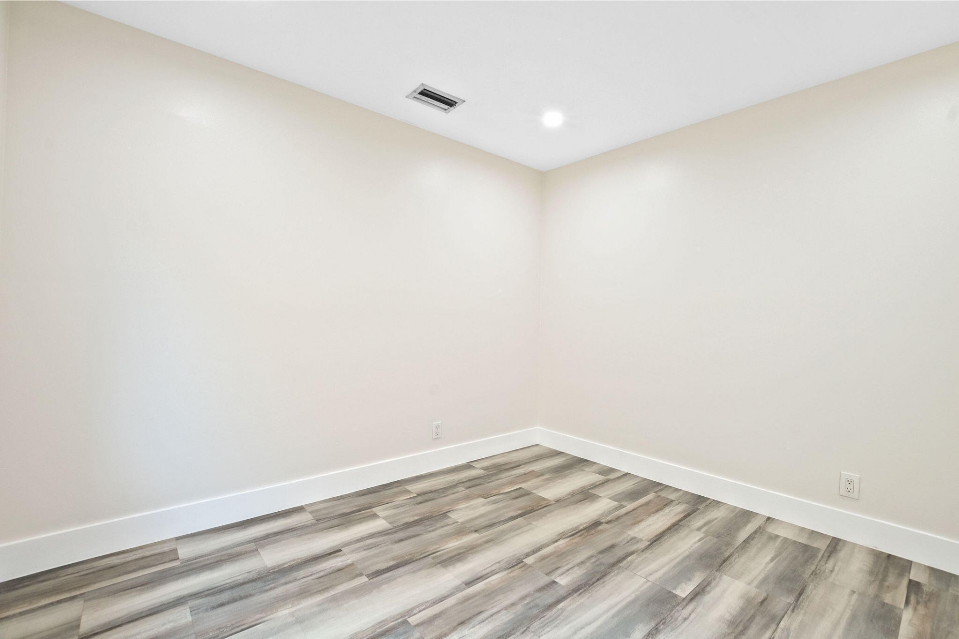 4498 Dogwood Circle, Weston, FL 33331 Photo