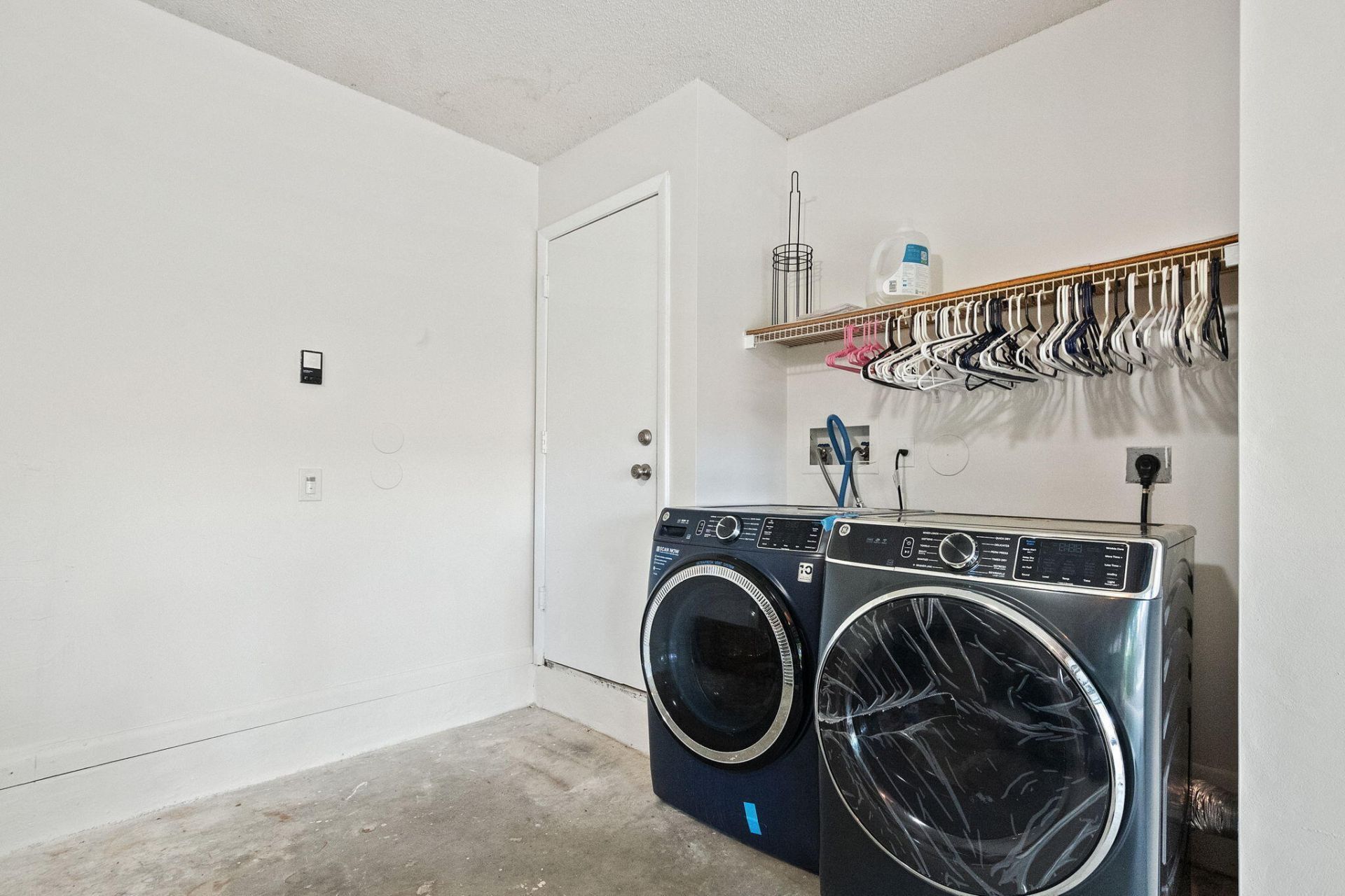 4498 Dogwood Circle, Weston, FL 33331 Photo