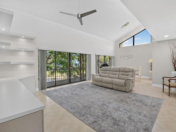 7759 Lakeside Boulevard, Unit G806, Boca Raton, FL 33434