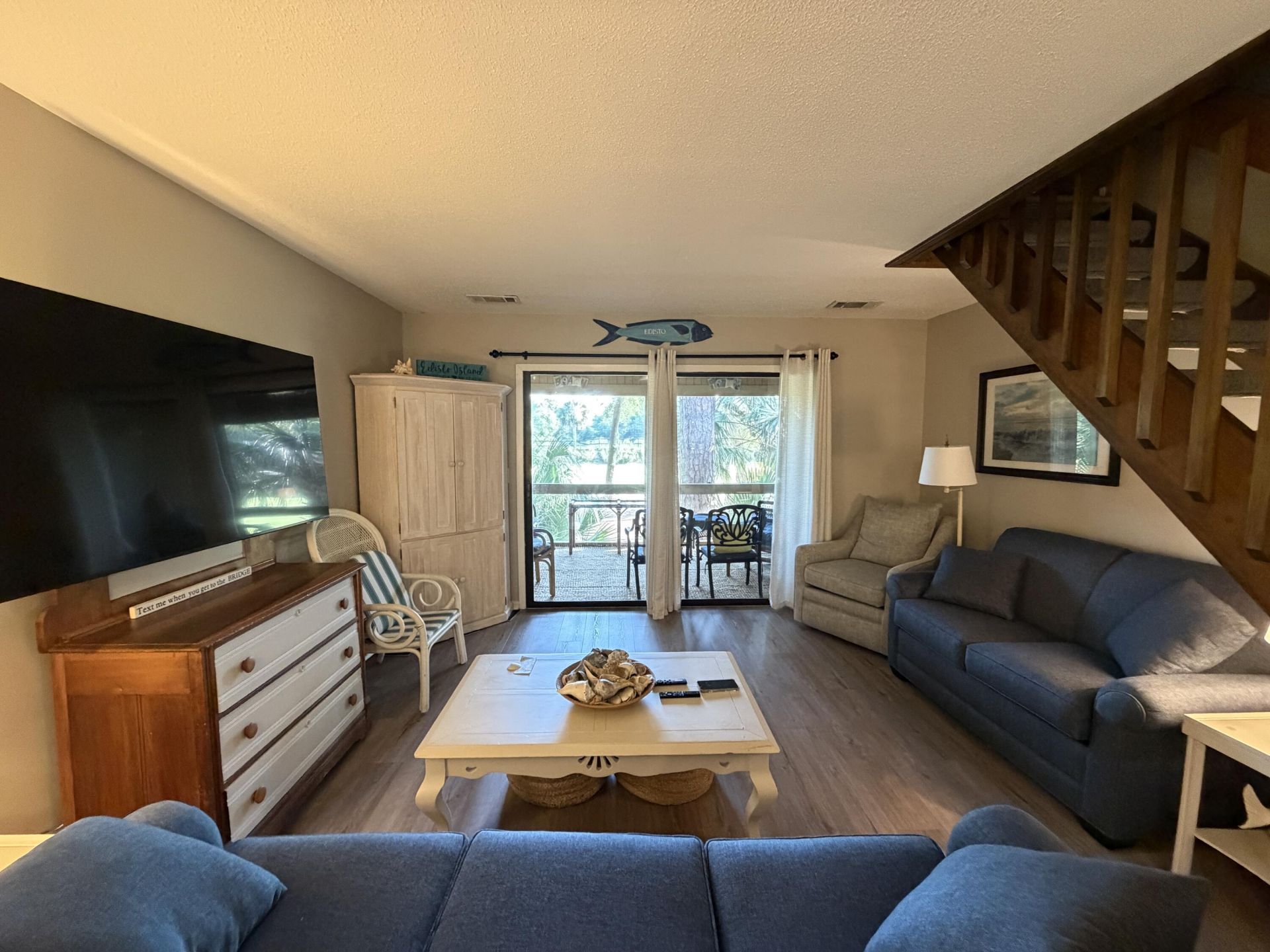 841 Club Cottage Photo 8