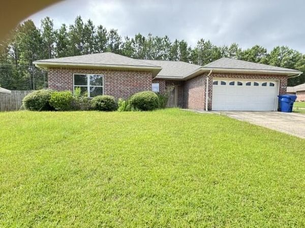 1209 Willow Cir , DeRidder, LA 70634