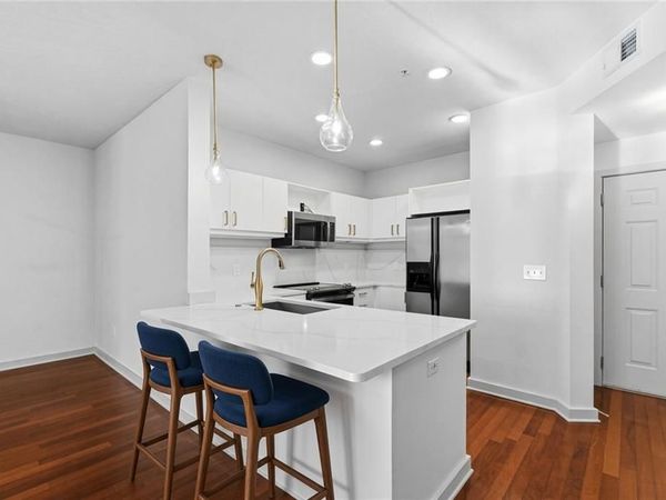 390 17th Street NW, Unit 4052, Atlanta, GA 30363
