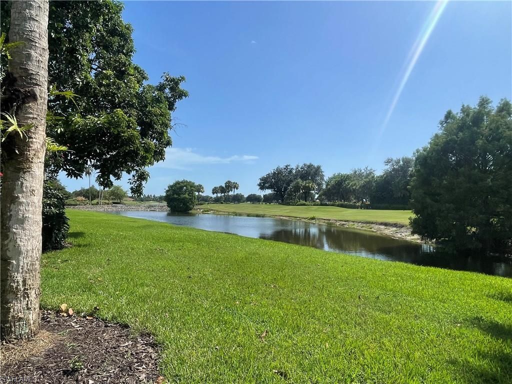 1993 Crestview Way, Unit 131, Naples, FL 34119 Photo