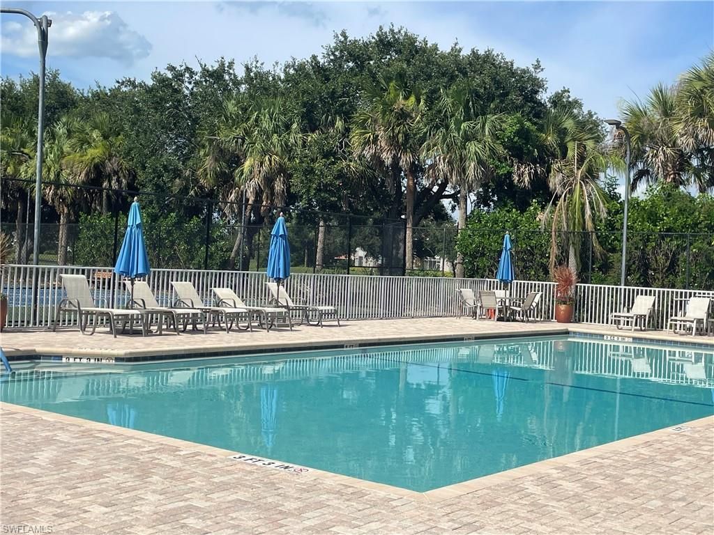 1993 Crestview Way, Unit 131, Naples, FL 34119 Photo