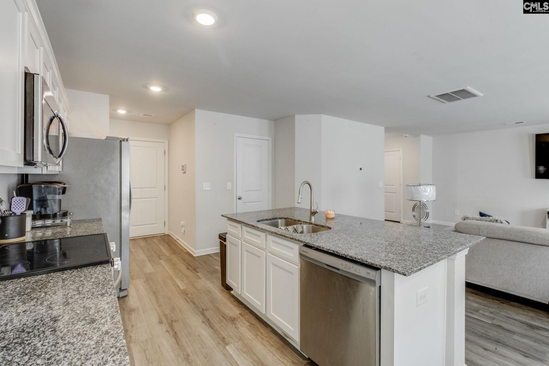 716 Wimbee Court  Photo 11