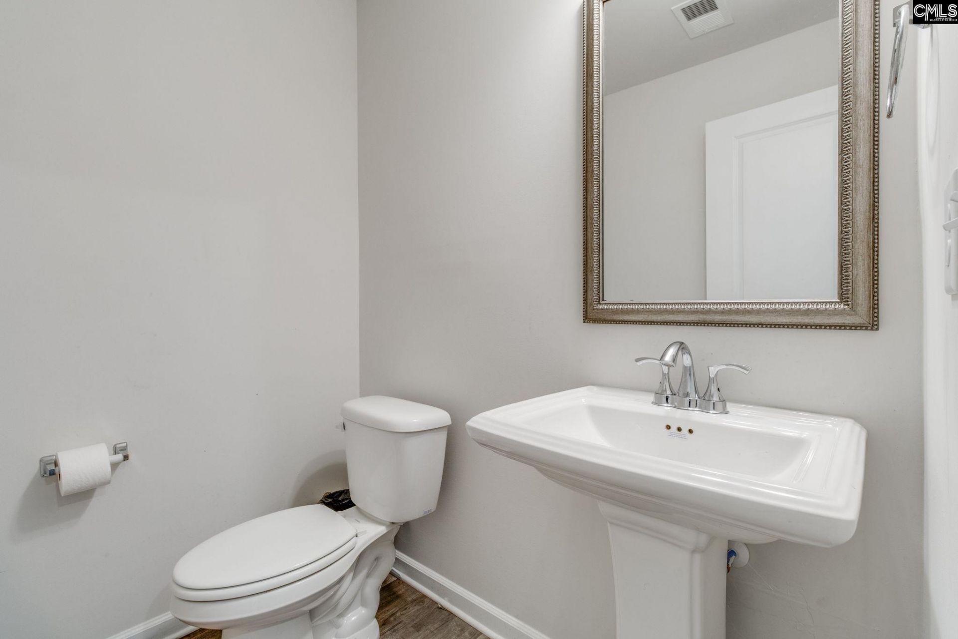 716 Wimbee Court  Photo 15
