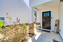 716 Wimbee Court  photo 4