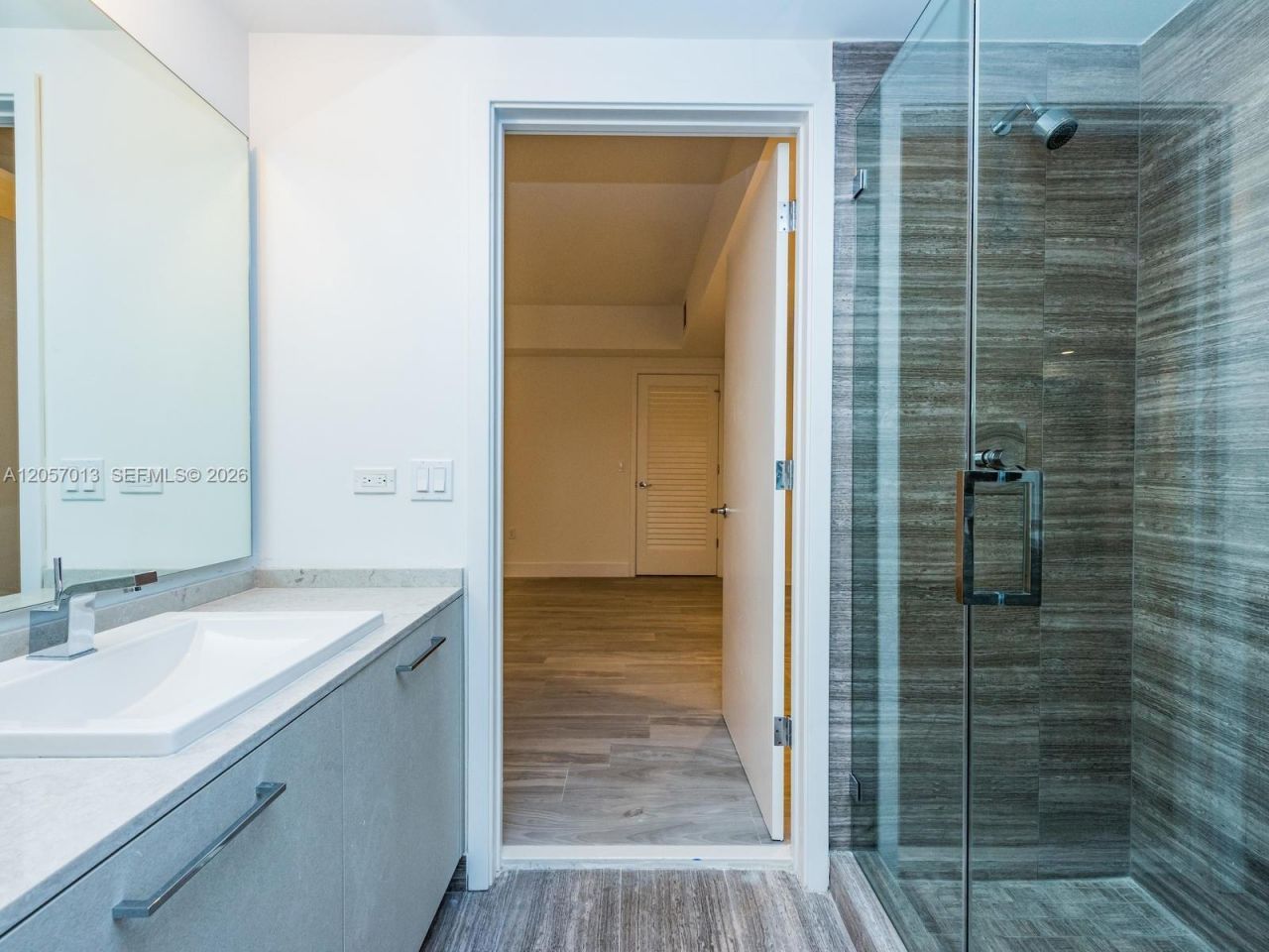 1010 Brickell Ave, Unit 3701, Miami, FL 33131 Photo