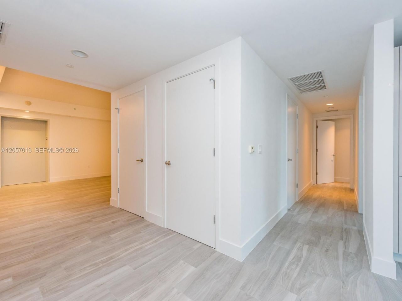 1010 Brickell Ave, Unit 3701, Miami, FL 33131 Photo