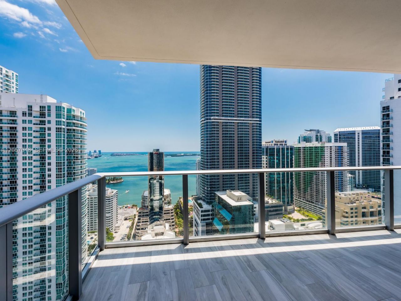 1010 Brickell Ave, Unit 3701, Miami, FL 33131 Photo