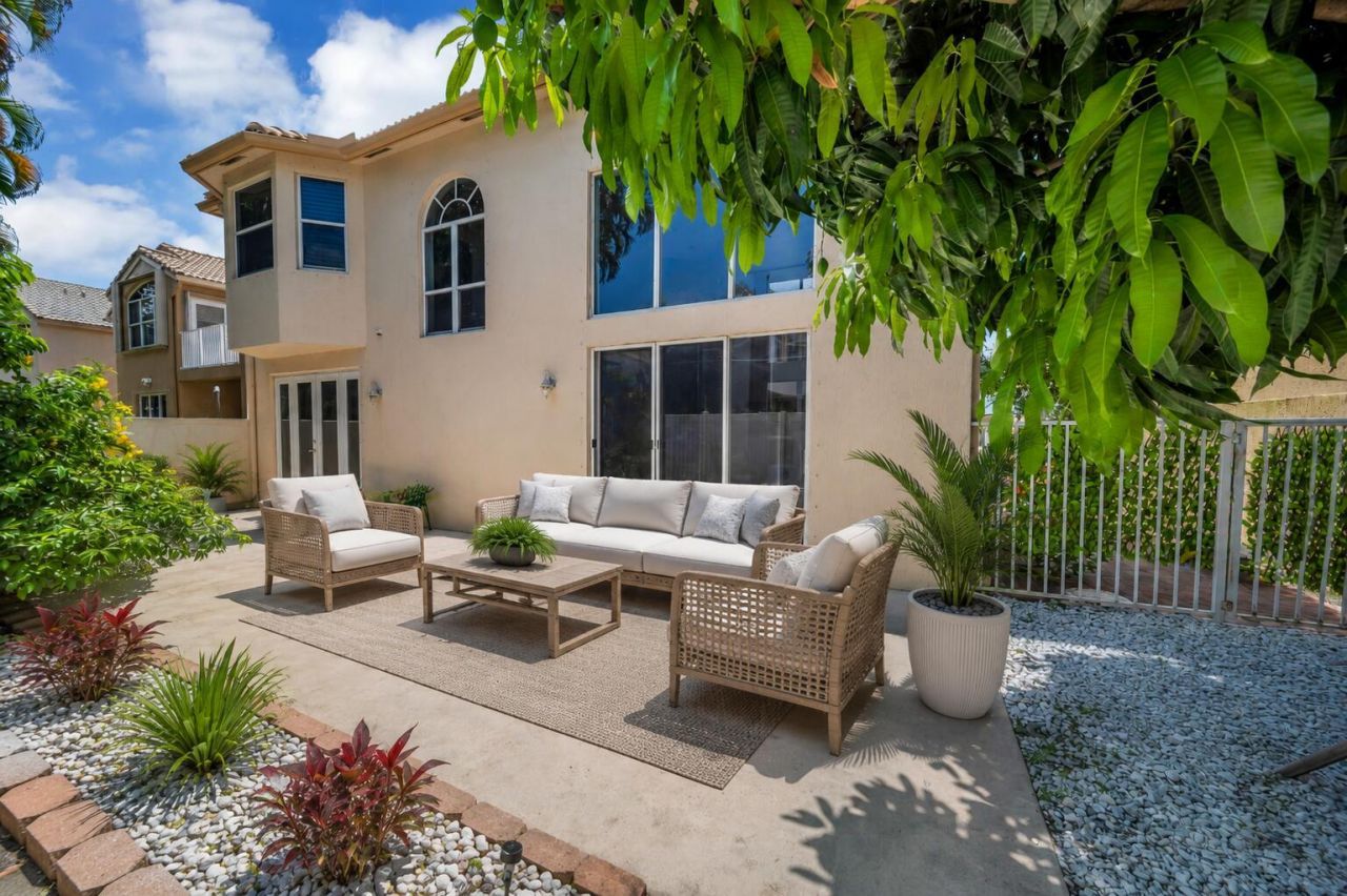 4831 S Classical Boulevard, Delray Beach, FL 33445 Photo