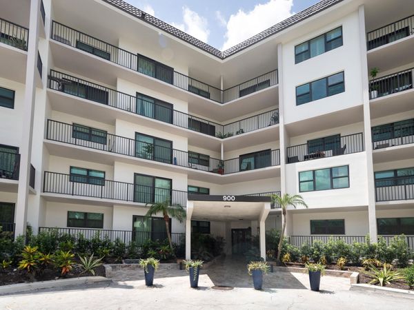 900 RIVER REACH Drive, Unit 104, Fort Lauderdale, FL 33315