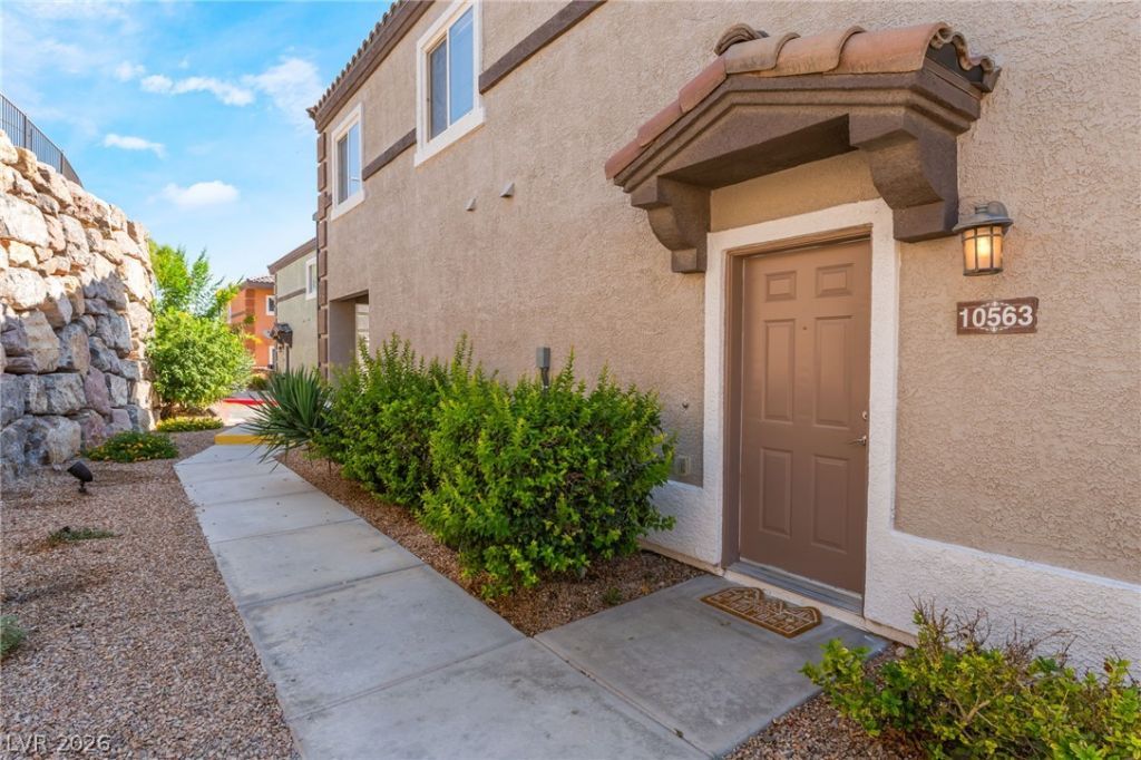 10563 GOLD SHADOW Avenue , Las Vegas, NV 89129