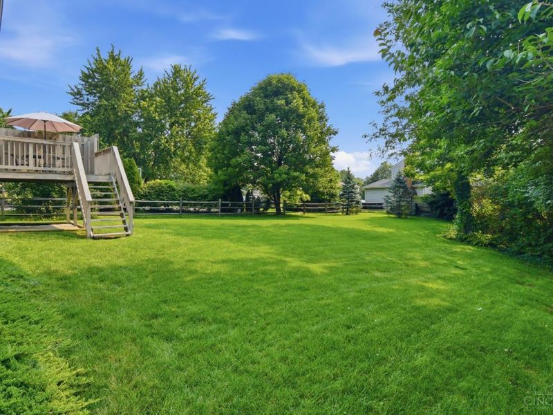 2086 Knightsbridge Drive, Anderson Twp, OH 45244 Photo 30