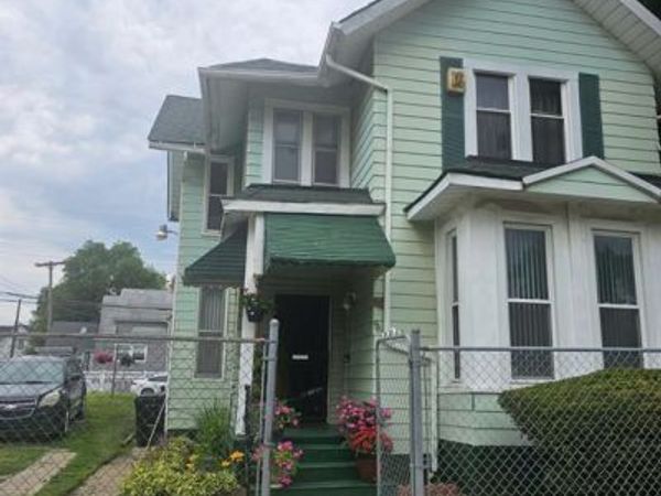 4221 MORAN, Detroit, MI 48207