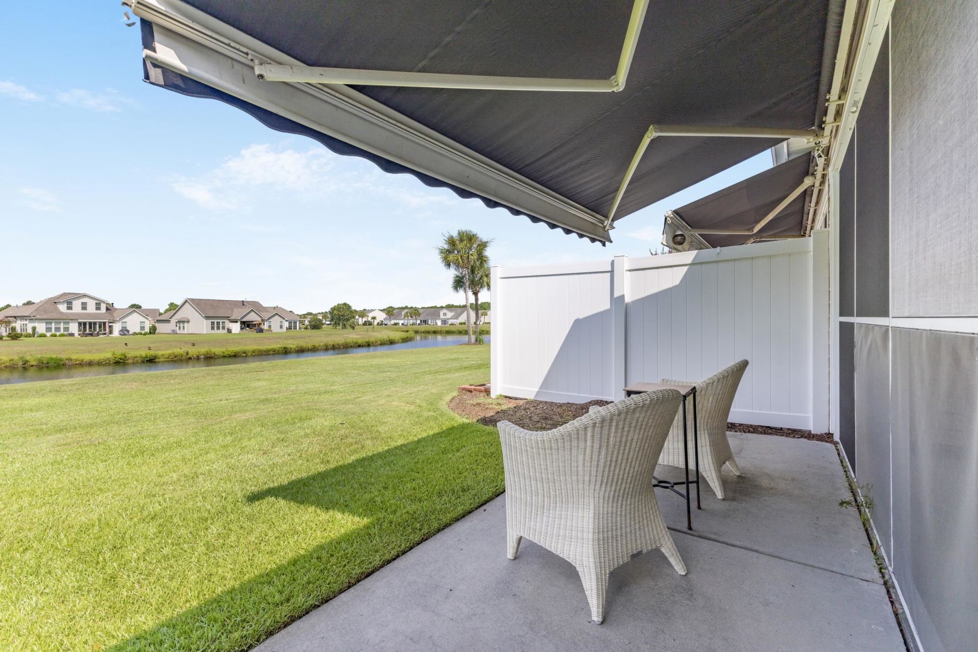 284 Viareggio Rd.  Photo 52