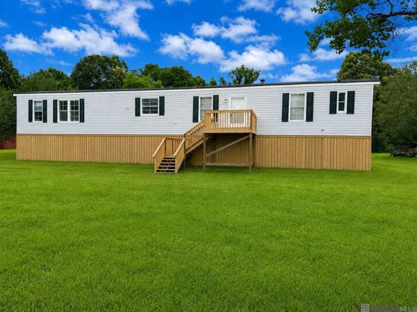 22350 La Hwy 1032, Denham Springs, LA 70726