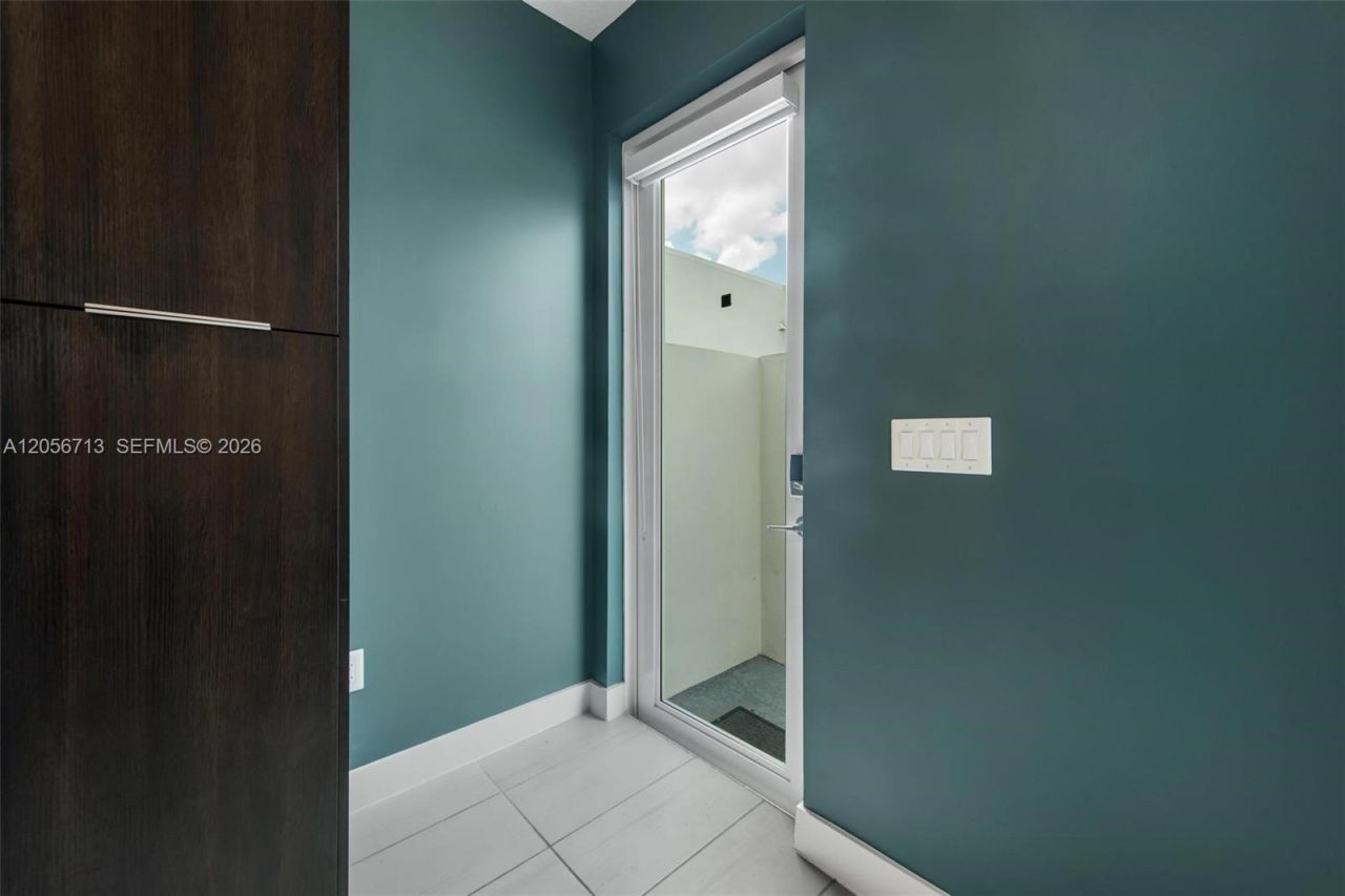 6663 NW 103rd Pkwy , Unit Studio, Doral, FL 33178 Photo