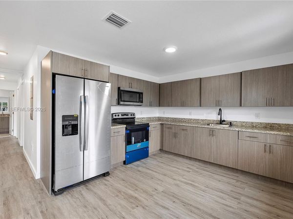 1884-1886 NW 64th St , Unit B, Miami, FL 33147