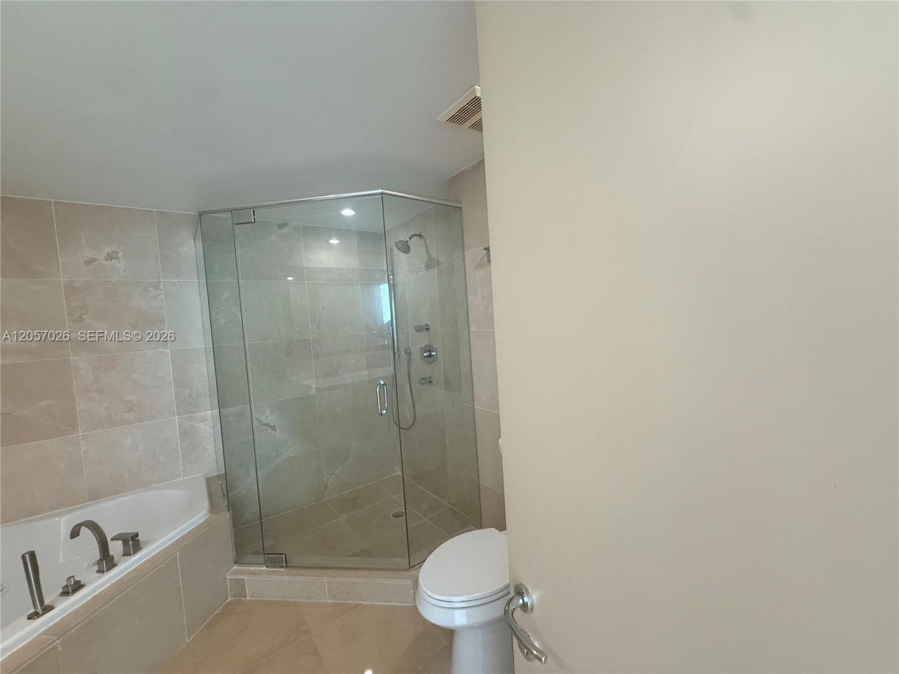 6000 Indian Creek Dr , Unit 17A, Miami Beach, FL 33140 Photo