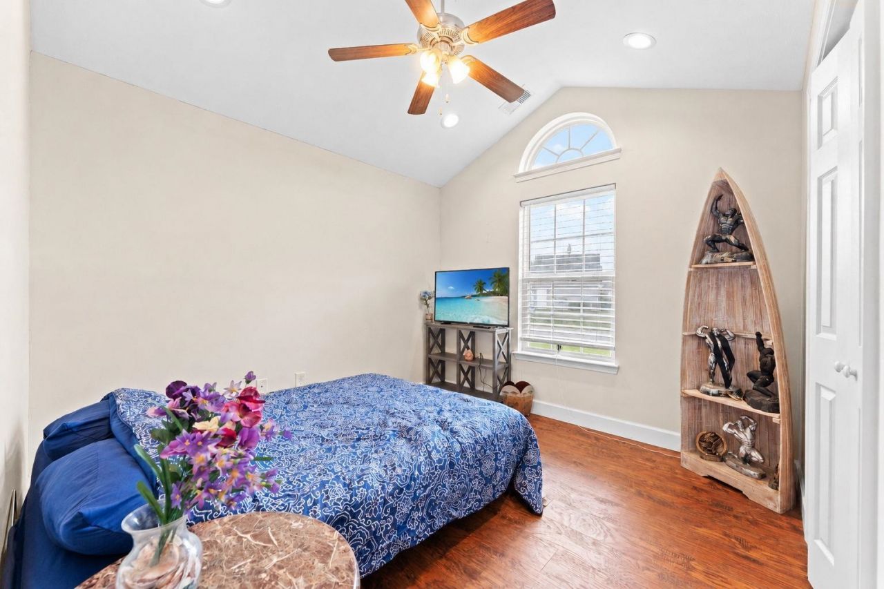 475 Irees Way  Photo 16