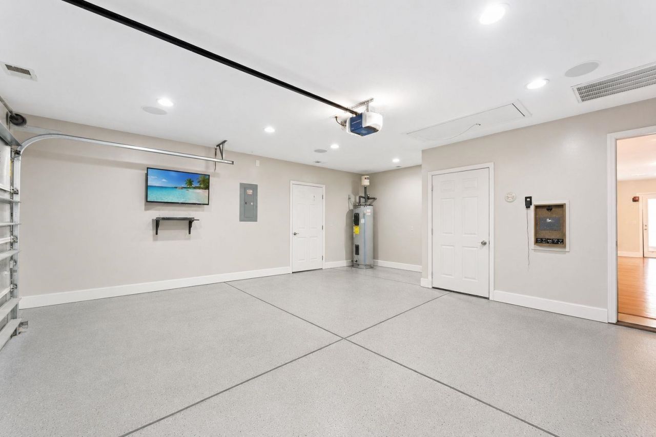 475 Irees Way  Photo 21